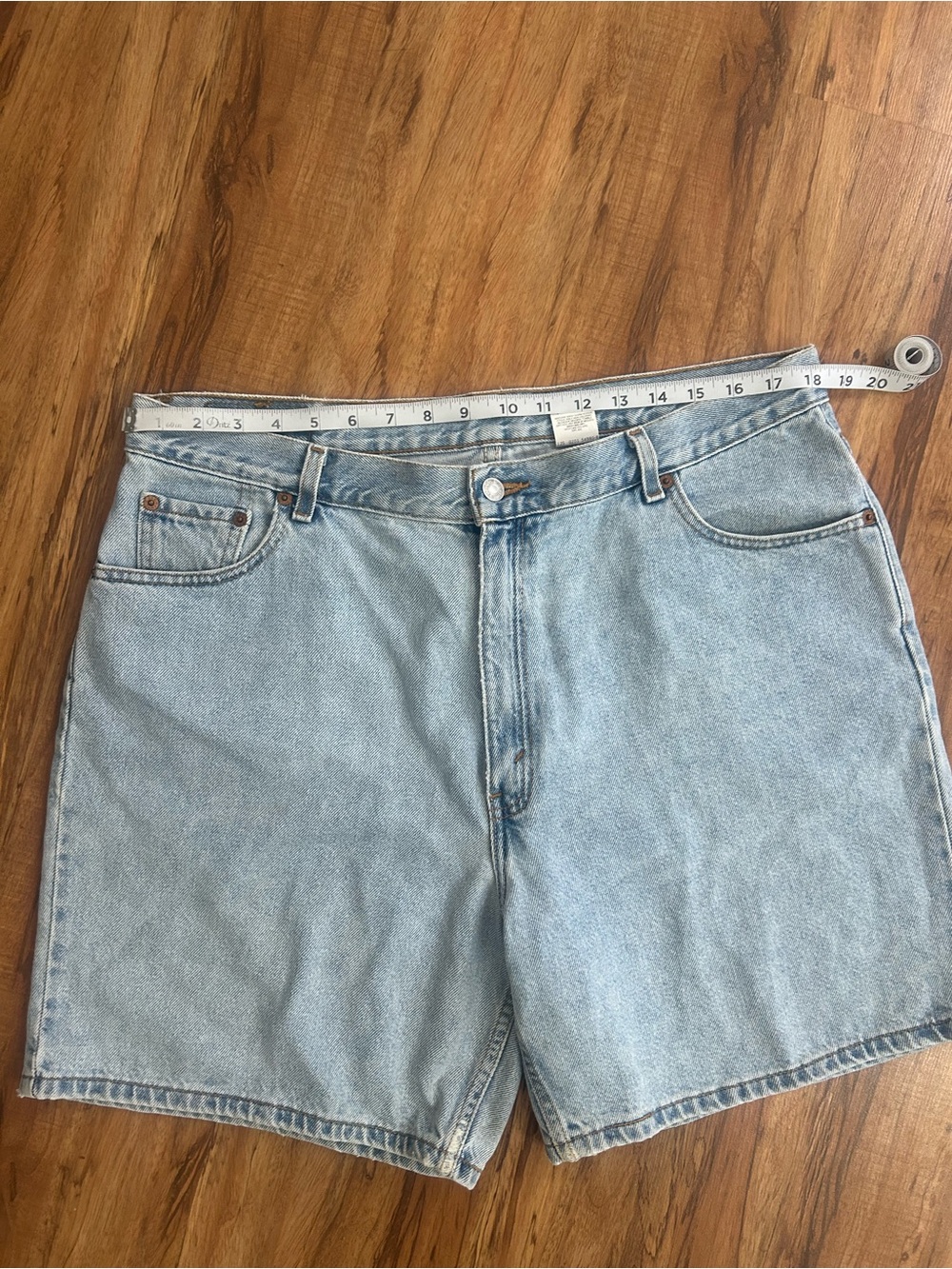 Vintage Y2K Levi’s 550 Red Tab Relaxed Fit Dad Jean Shorts Womens Size 18 - Picture 9 of 12
